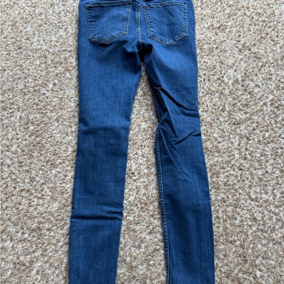 Free People Distressed Button Size 24 - Picture 3 of 3